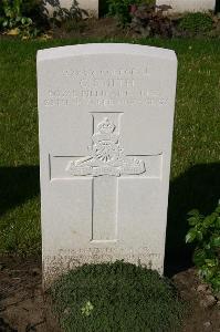 Dozinghem Military Cemetery - Smith, George